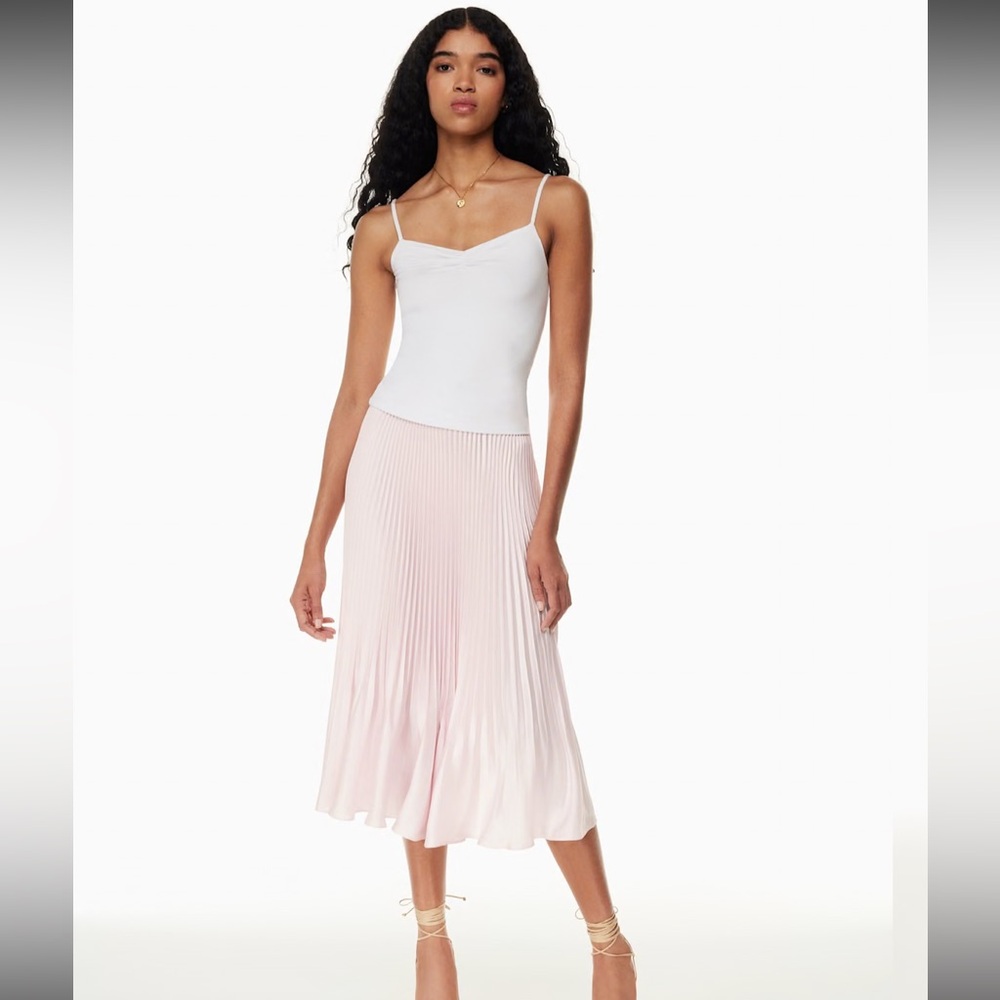 Aritzia Wilfred Pink Pleated Skirt
